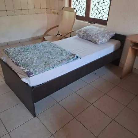 Kuca Fadila Apartamento Srebrenica